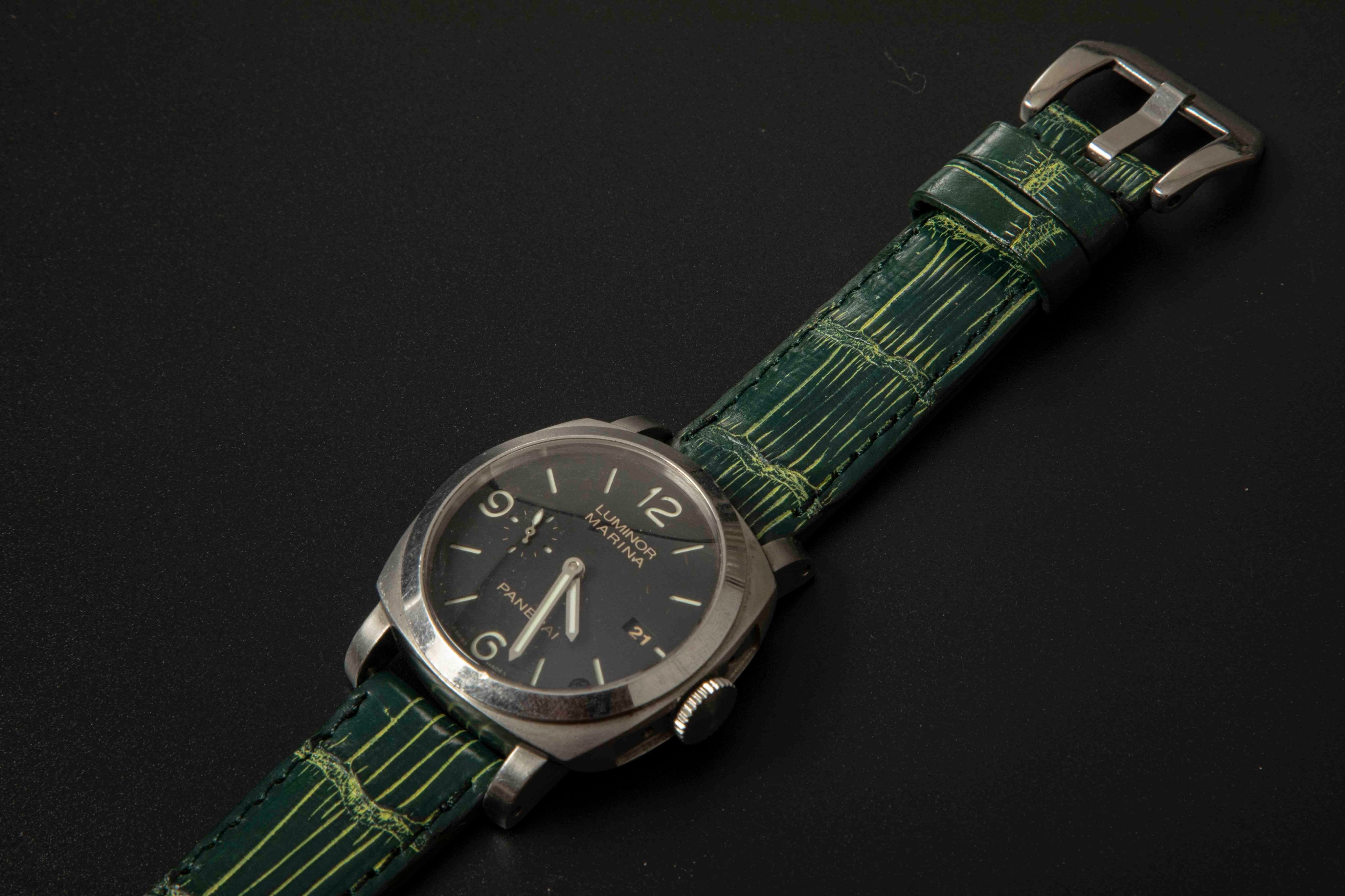 GREEN&GOLD CROCODILE BELLY LEATHER STRAP