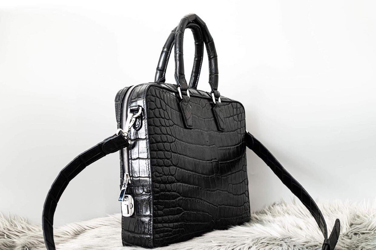 BLACK HANDMADE GENUINE CROCODILE LAPTOP SLINGBAG
