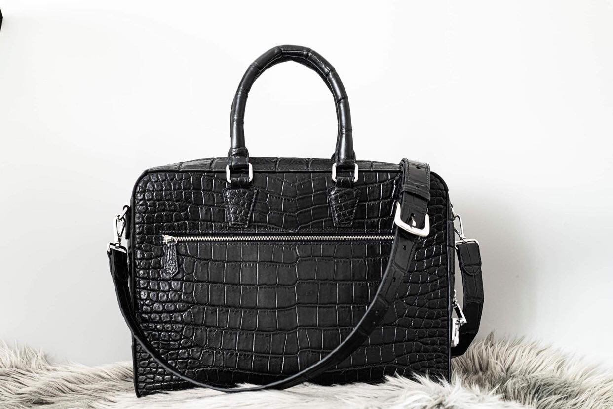 BLACK HANDMADE GENUINE CROCODILE LAPTOP SLINGBAG