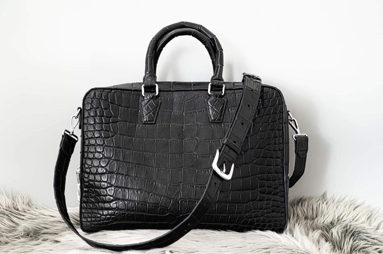 BLACK HANDMADE GENUINE CROCODILE LAPTOP SLINGBAG