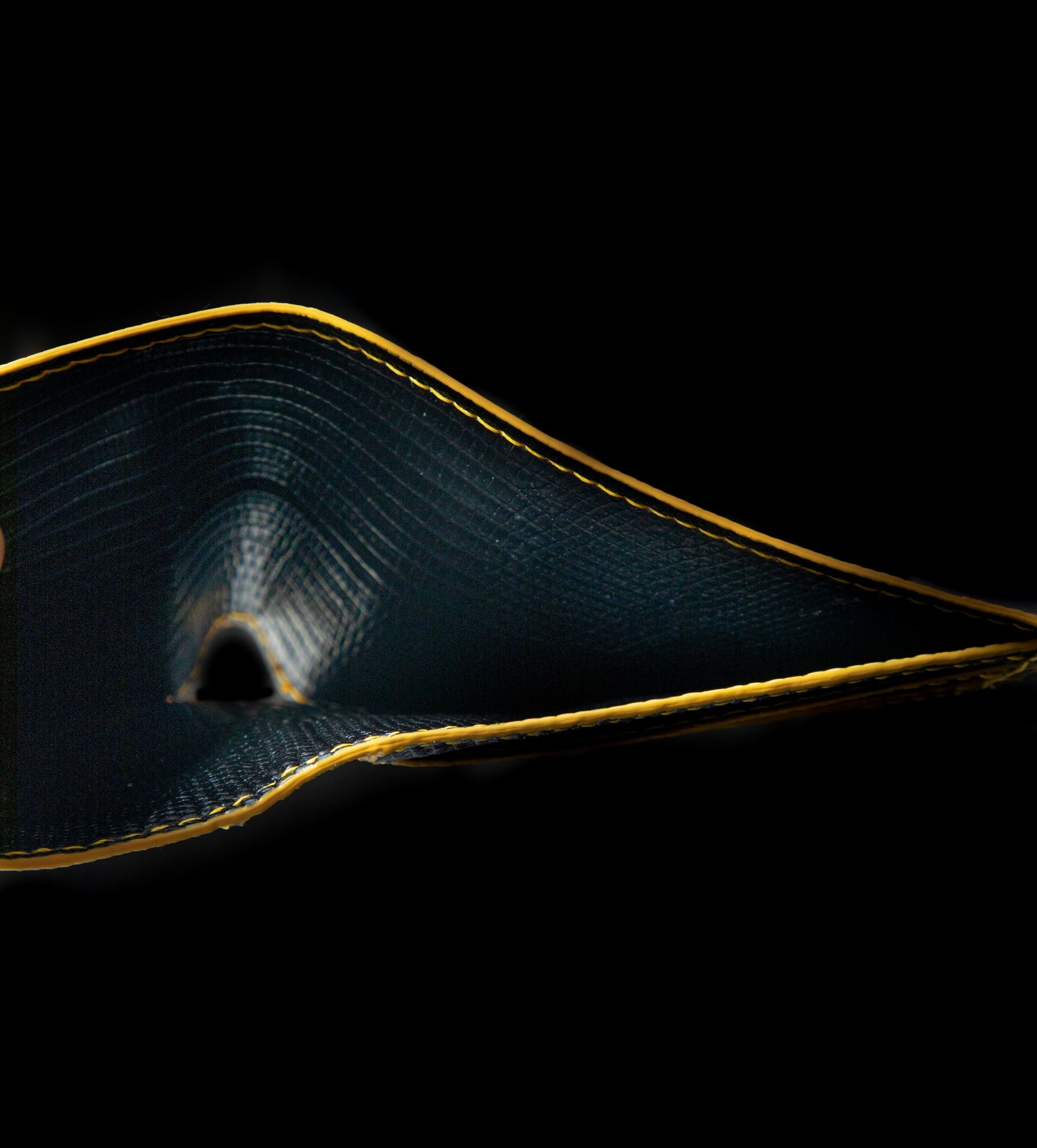 YELLOW LIZARD LEATHER WALLET