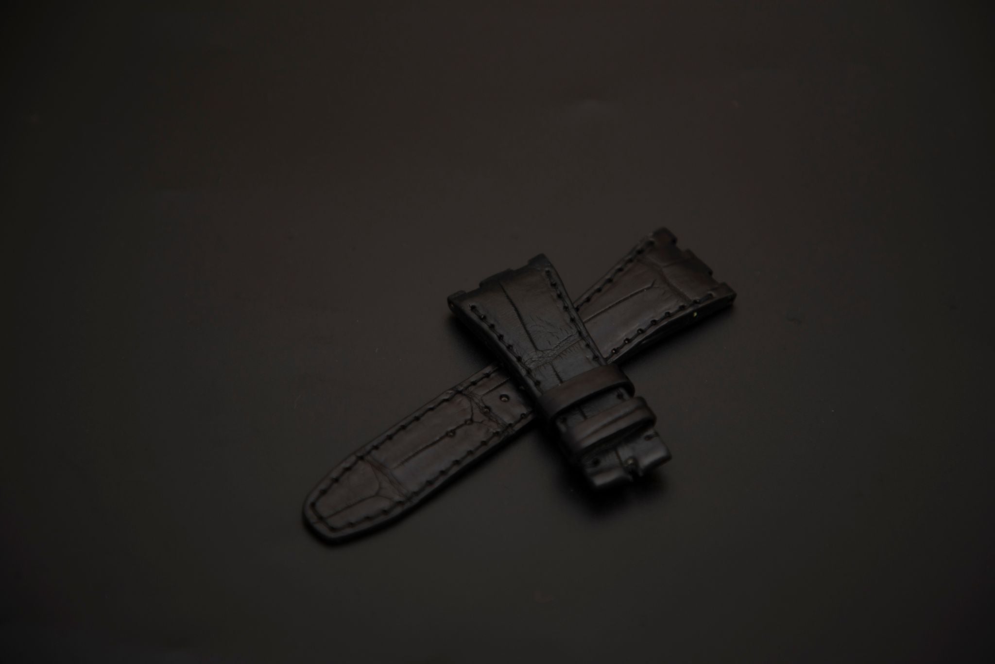 BLACK CROCODILE BELLY LEATHER STRAP