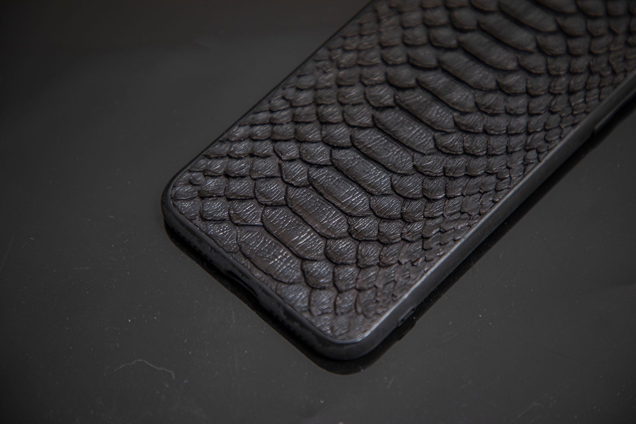 BLACK PYTHON LEATHER PHONE CASE
