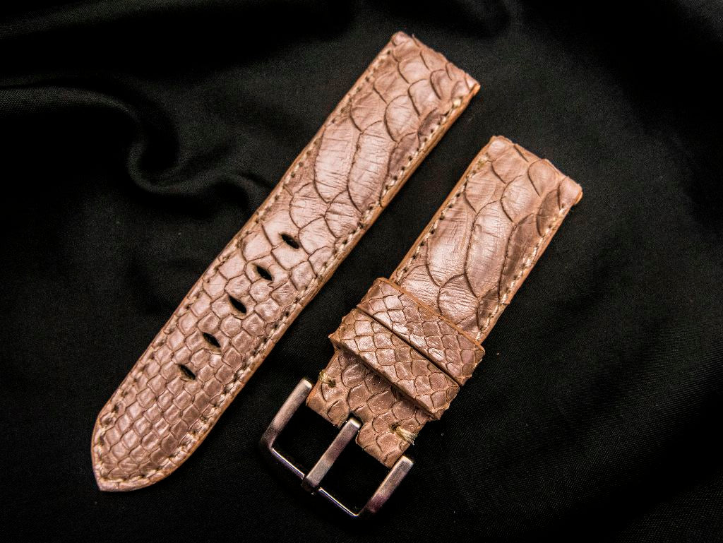 PINK PYTHON LEATHER STRAP - Lac Crado