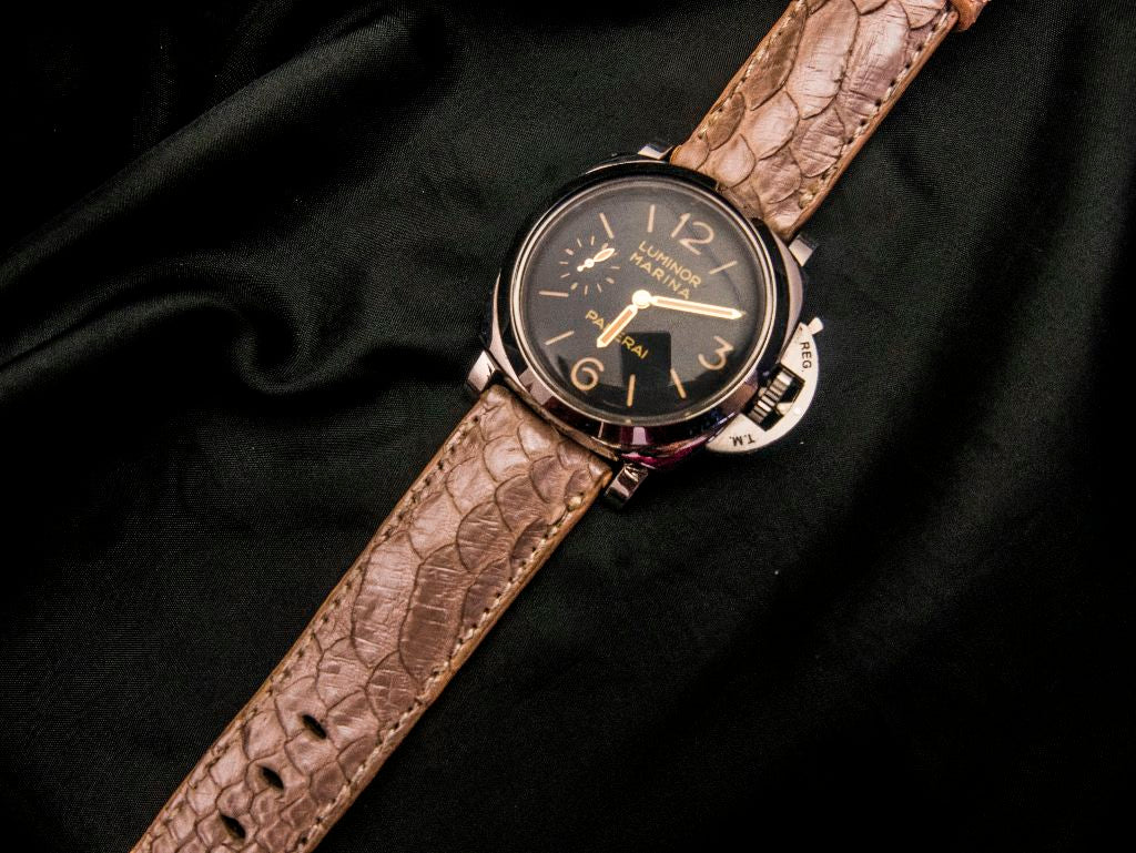 PINK PYTHON LEATHER STRAP - Lac Crado
