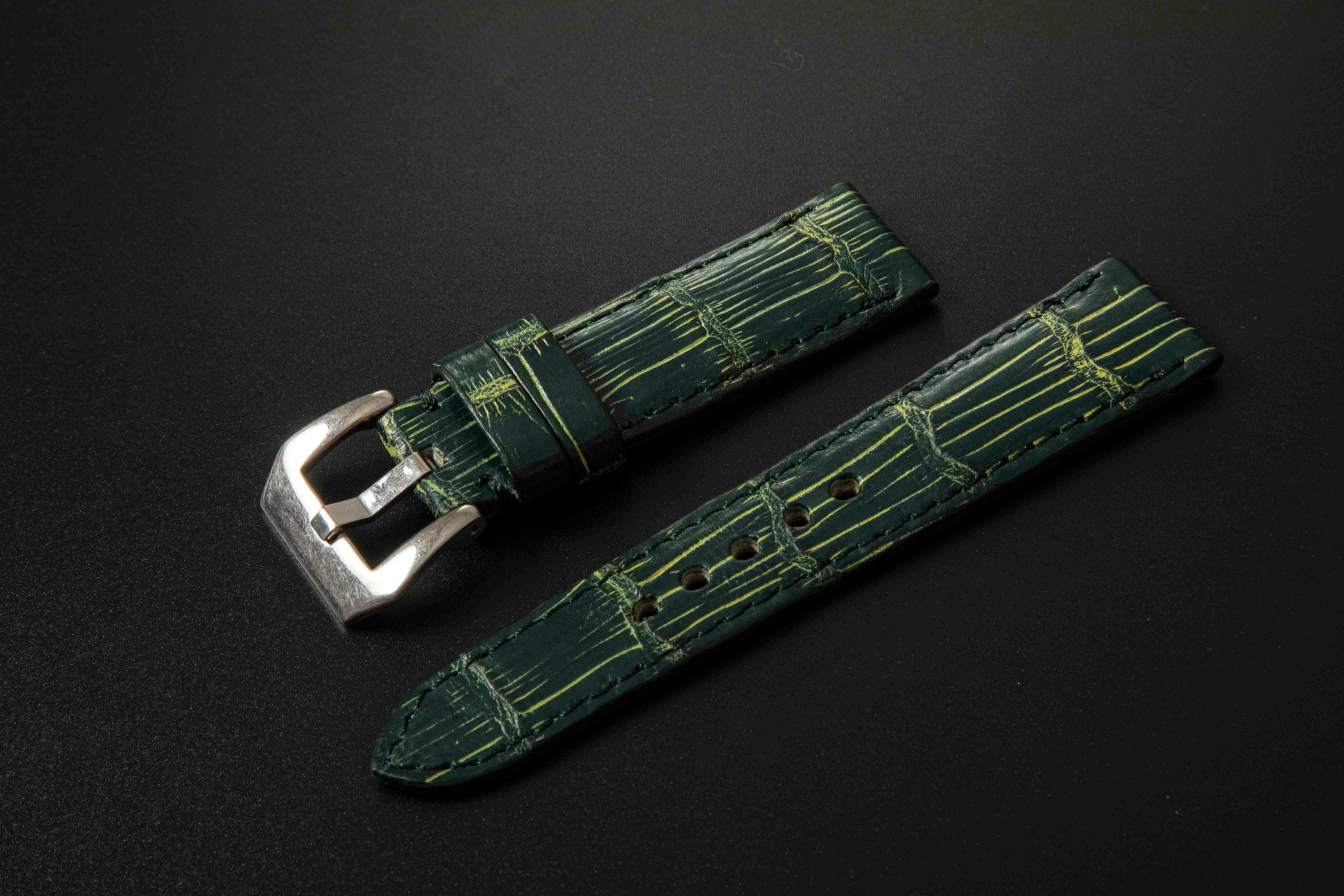 GREEN&GOLD CROCODILE BELLY LEATHER STRAP