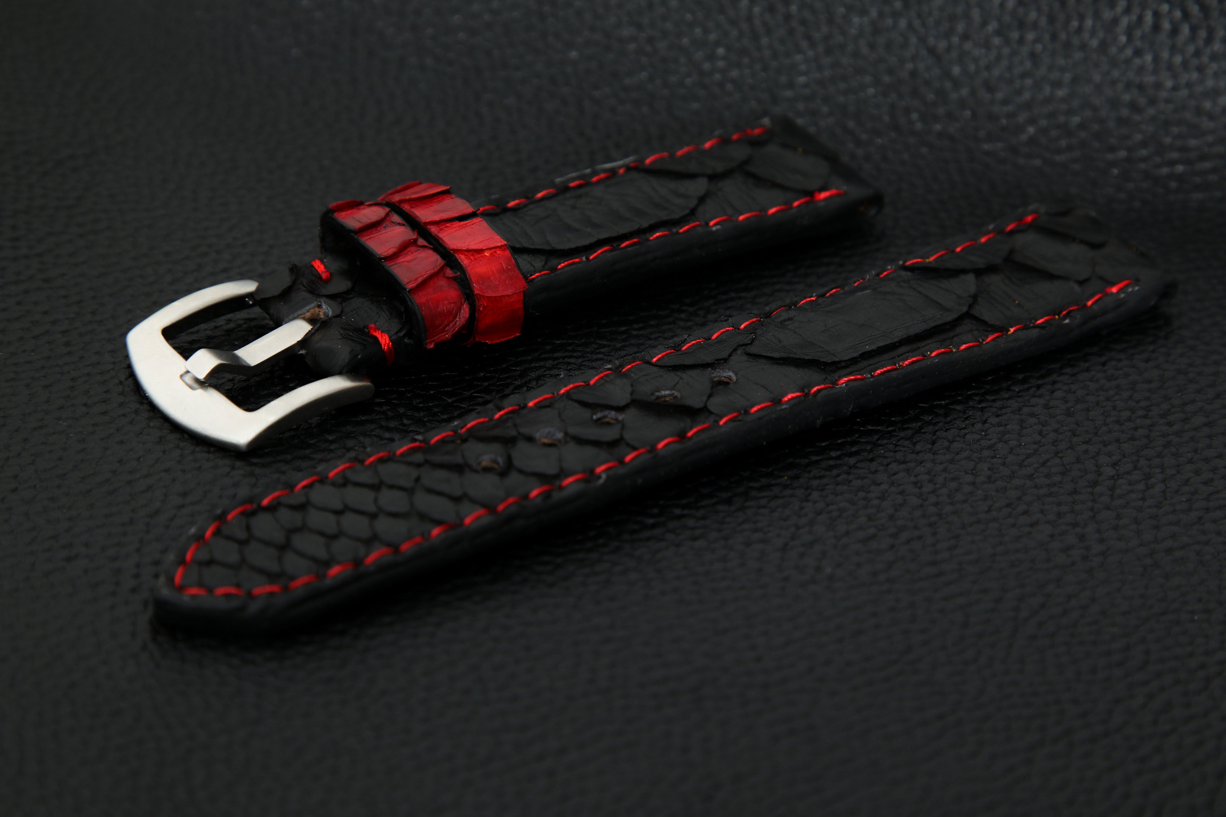 BLACK PYTHON LEATHER STRAP