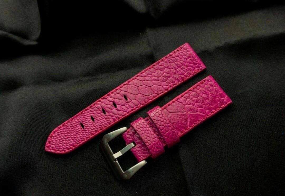 PINK OSTRICH LEATHER STRAP - Lac Crado 