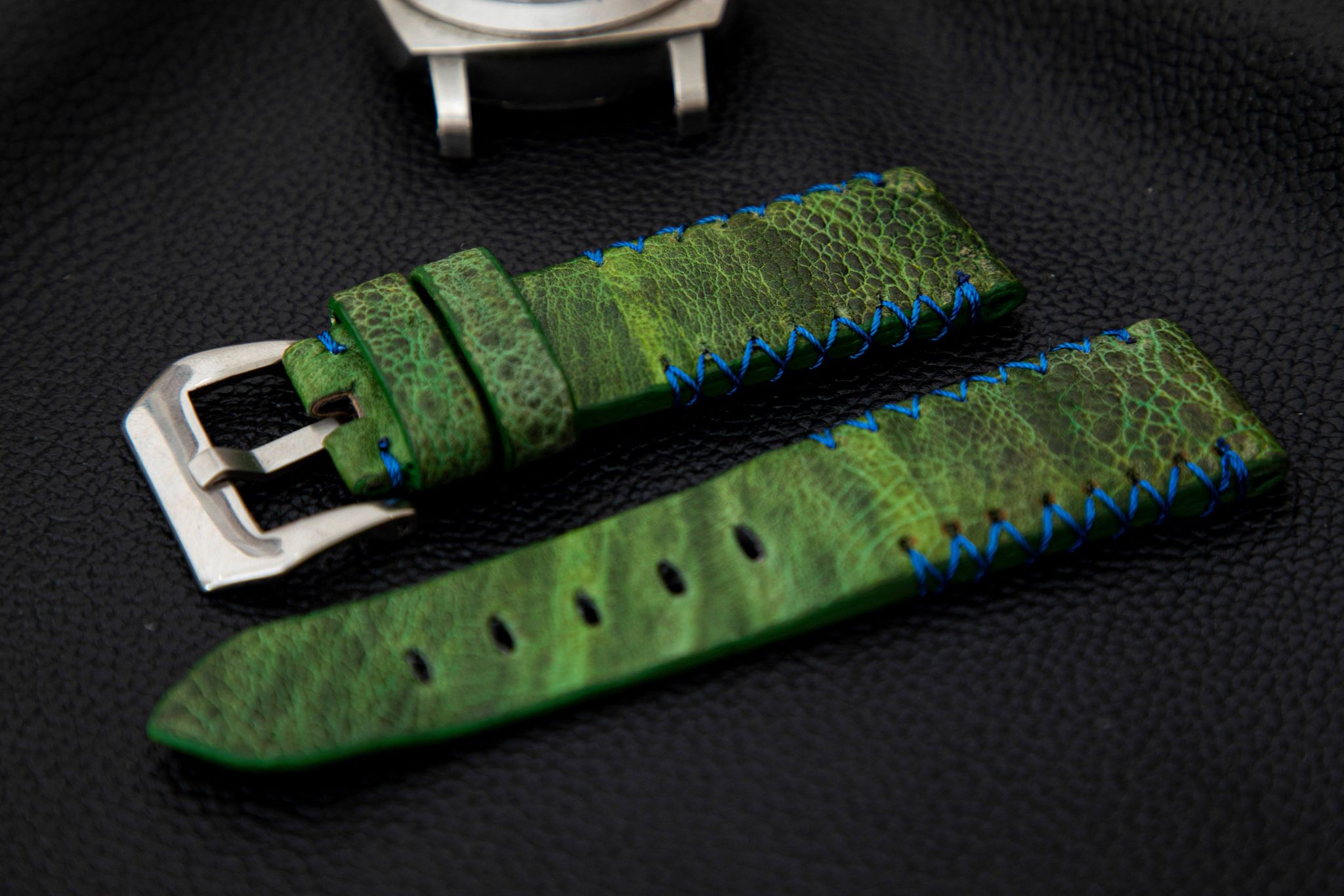 GREEN TOAD LEATHER STRAP