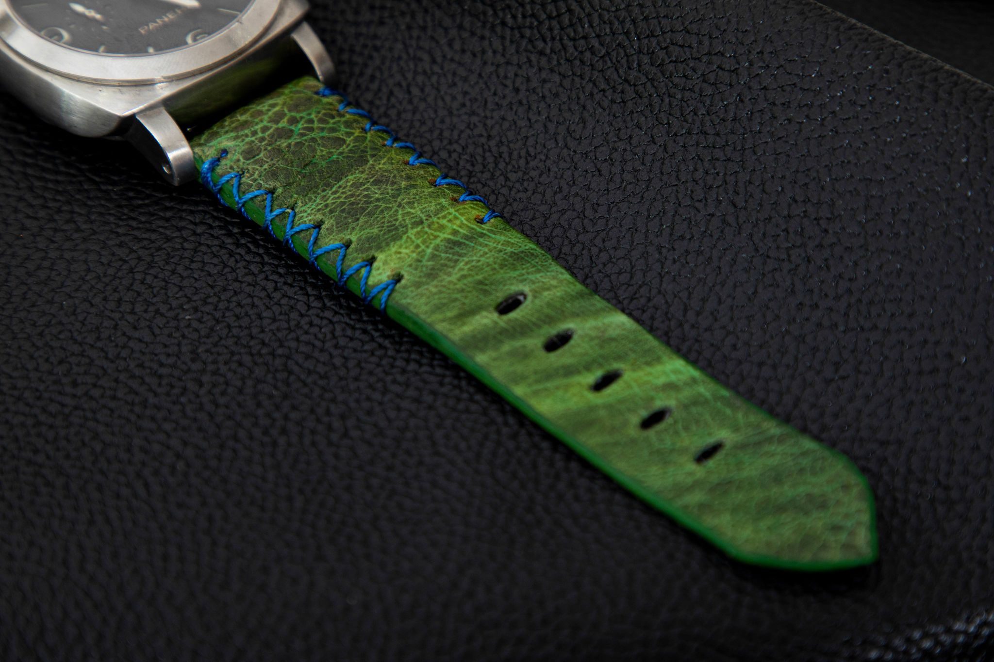 GREEN TOAD LEATHER STRAP