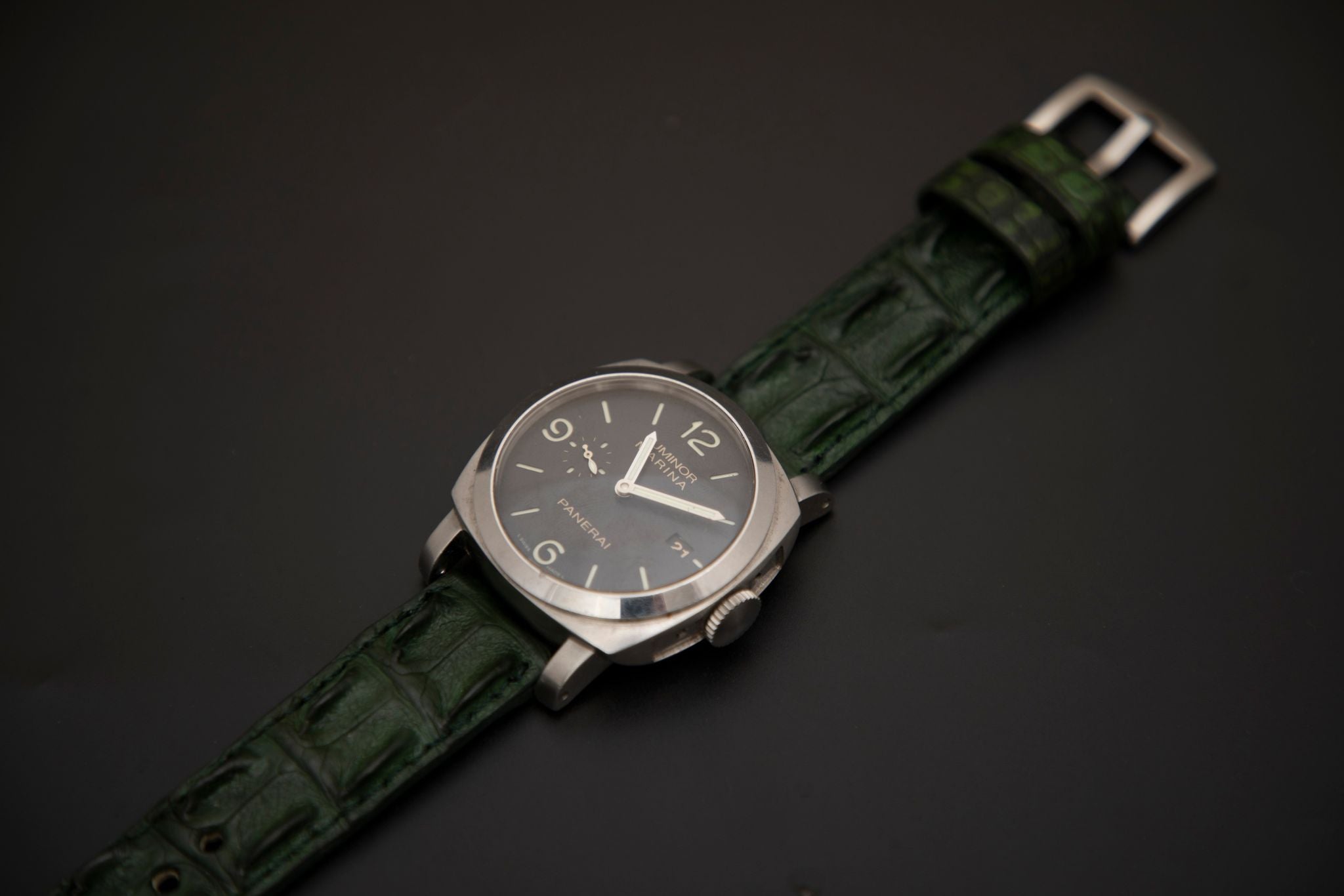 GREEN CROCODILE HORNBACK LEATHER STRAP