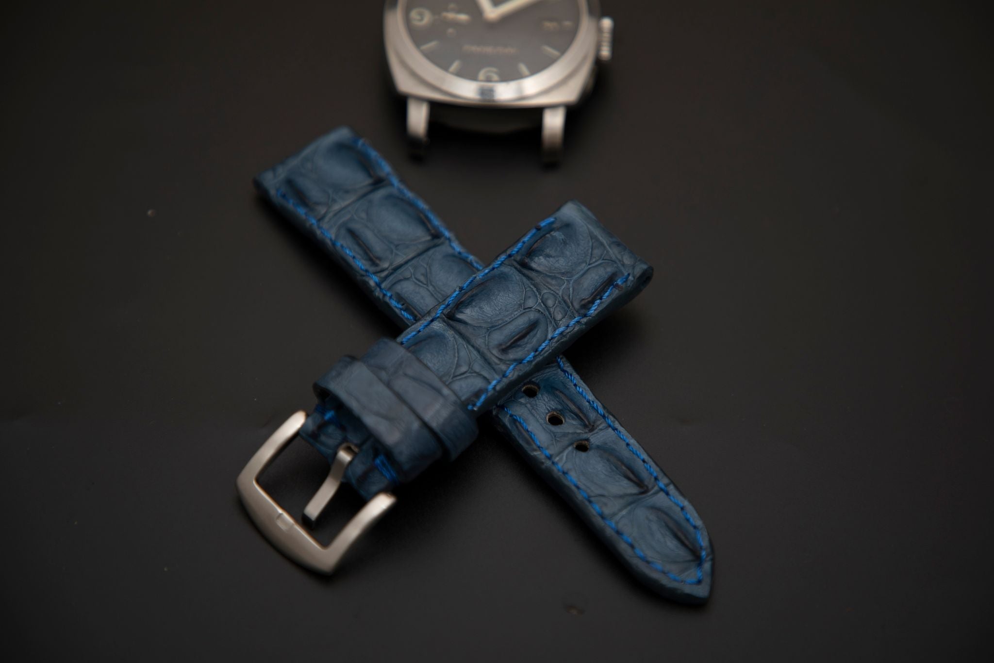 BLUE CROCODILE HORNBACK LEATHER STRAP - Lac Crado 