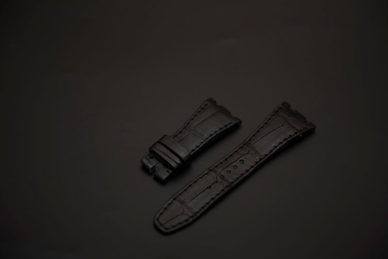 BLACK CROCODILE BELLY LEATHER STRAP
