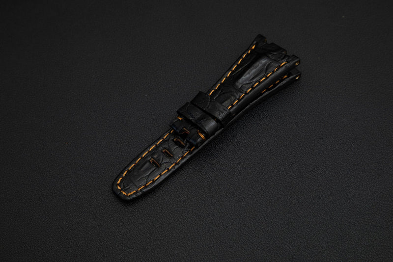BLACK CROCODILE HORNBACK LEATHER STRAP
