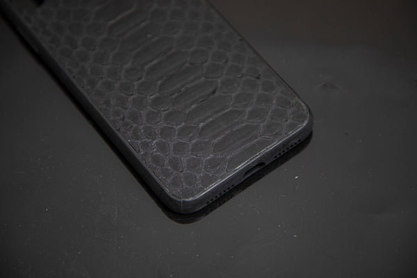 BLACK PYTHON LEATHER PHONE CASE