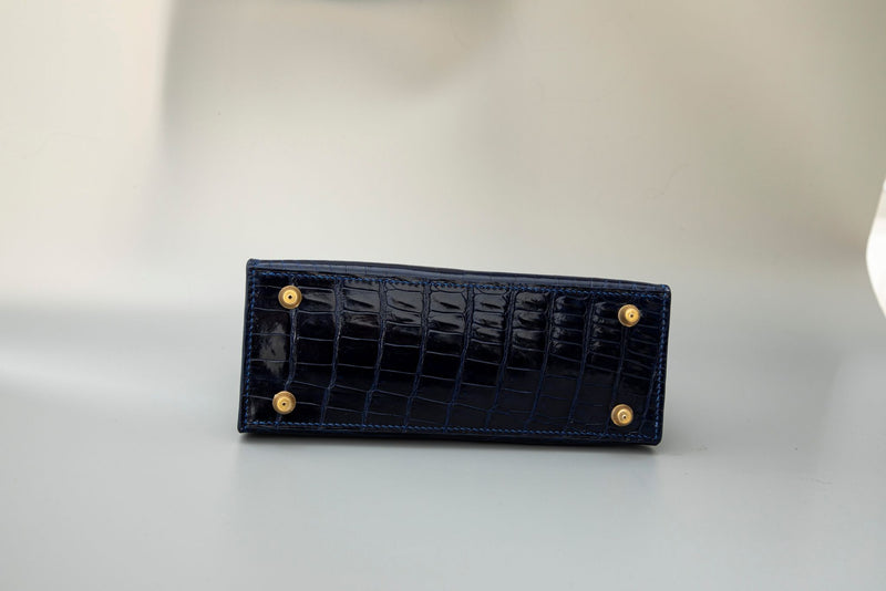 BLUE HANDMADE GENUINE CROCODILE SLING/HANDBAG