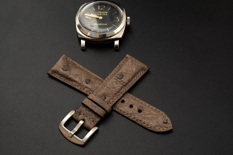 BROWN OSTRICH LEATHER STRAP