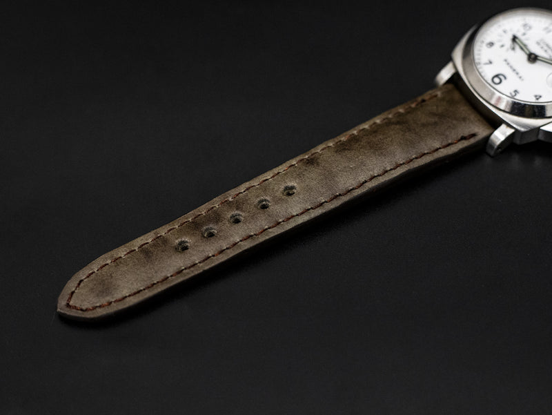 GREY CALF LEATHER STRAP