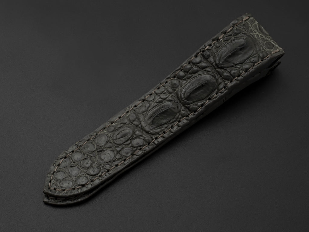 GREY CROCODILE HORNBACK LEATHER STRAP