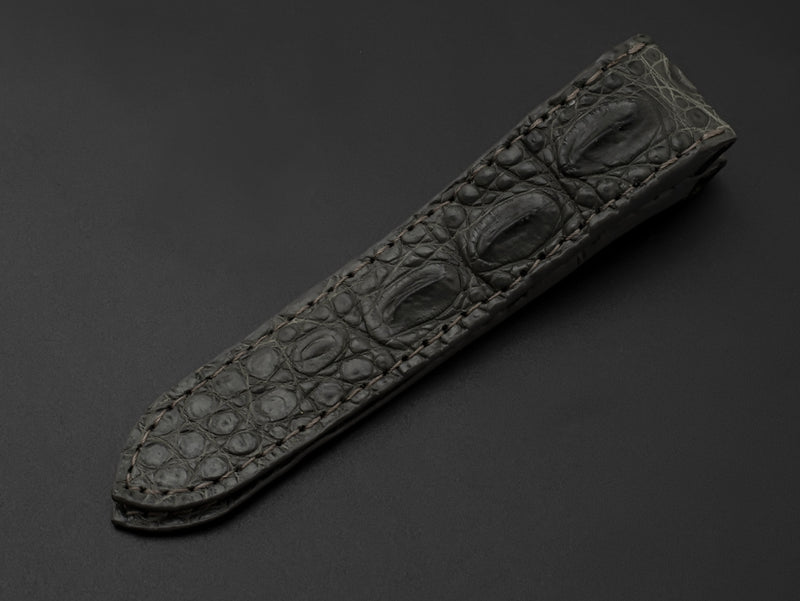 GREY CROCODILE HORNBACK LEATHER STRAP