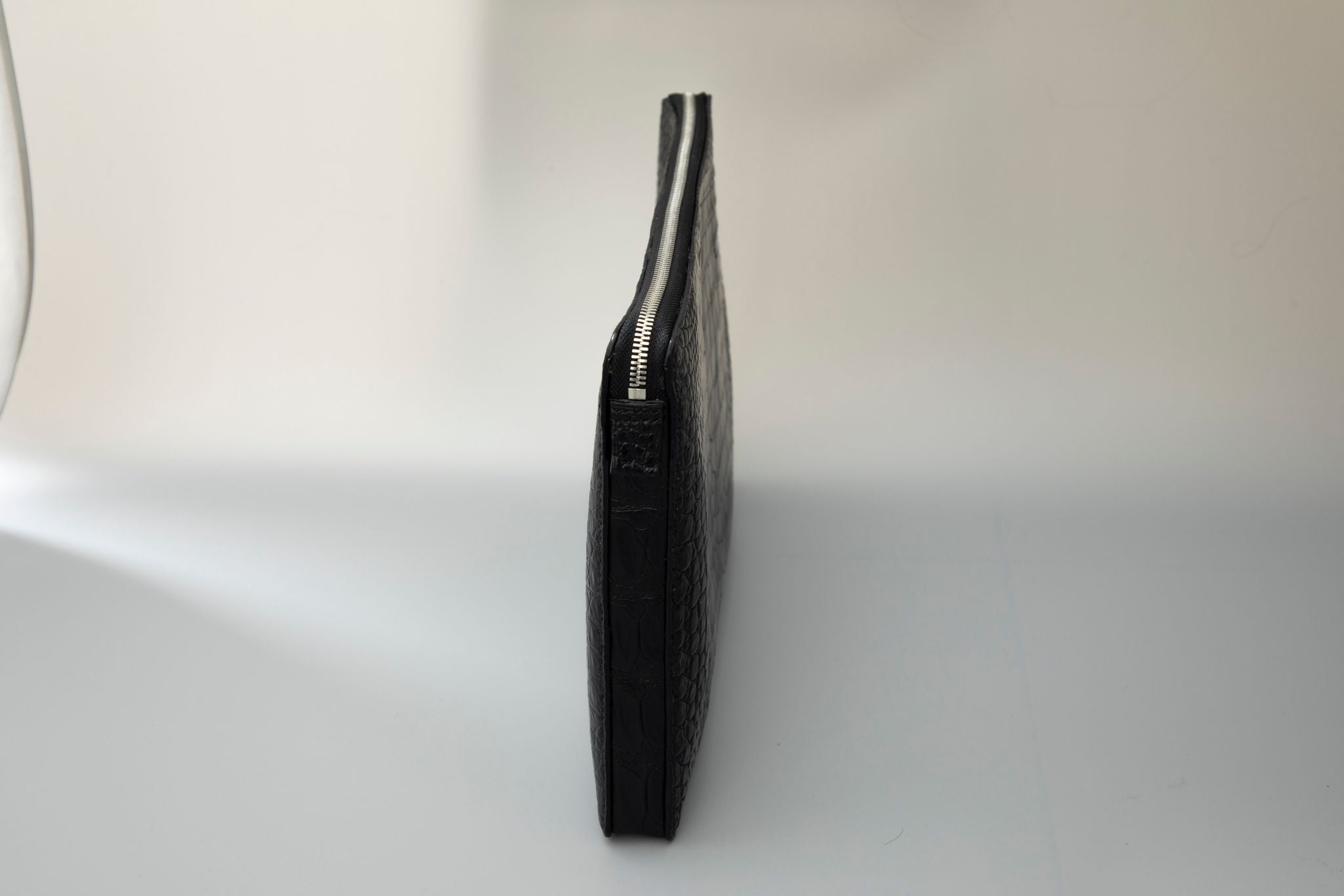 BLACK HANDMADE GENUINE CROCODILE LAPTOP SLEEVE