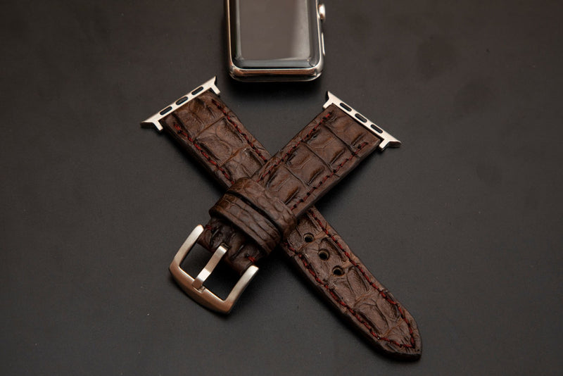 BROWN CROCODILE HORNBACK LEATHER STRAP
