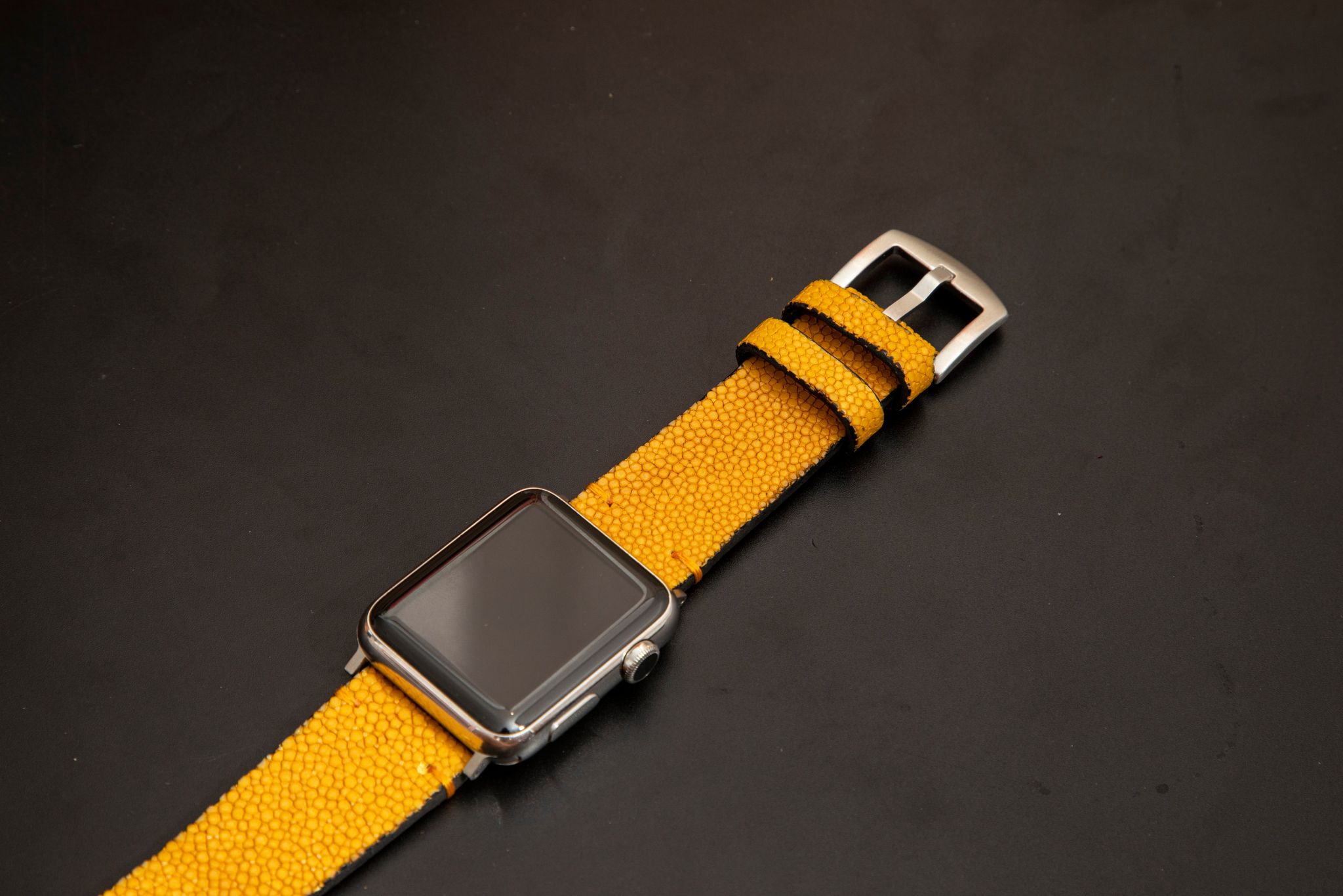 YELLOW STINGRAY LEATHER STRAP