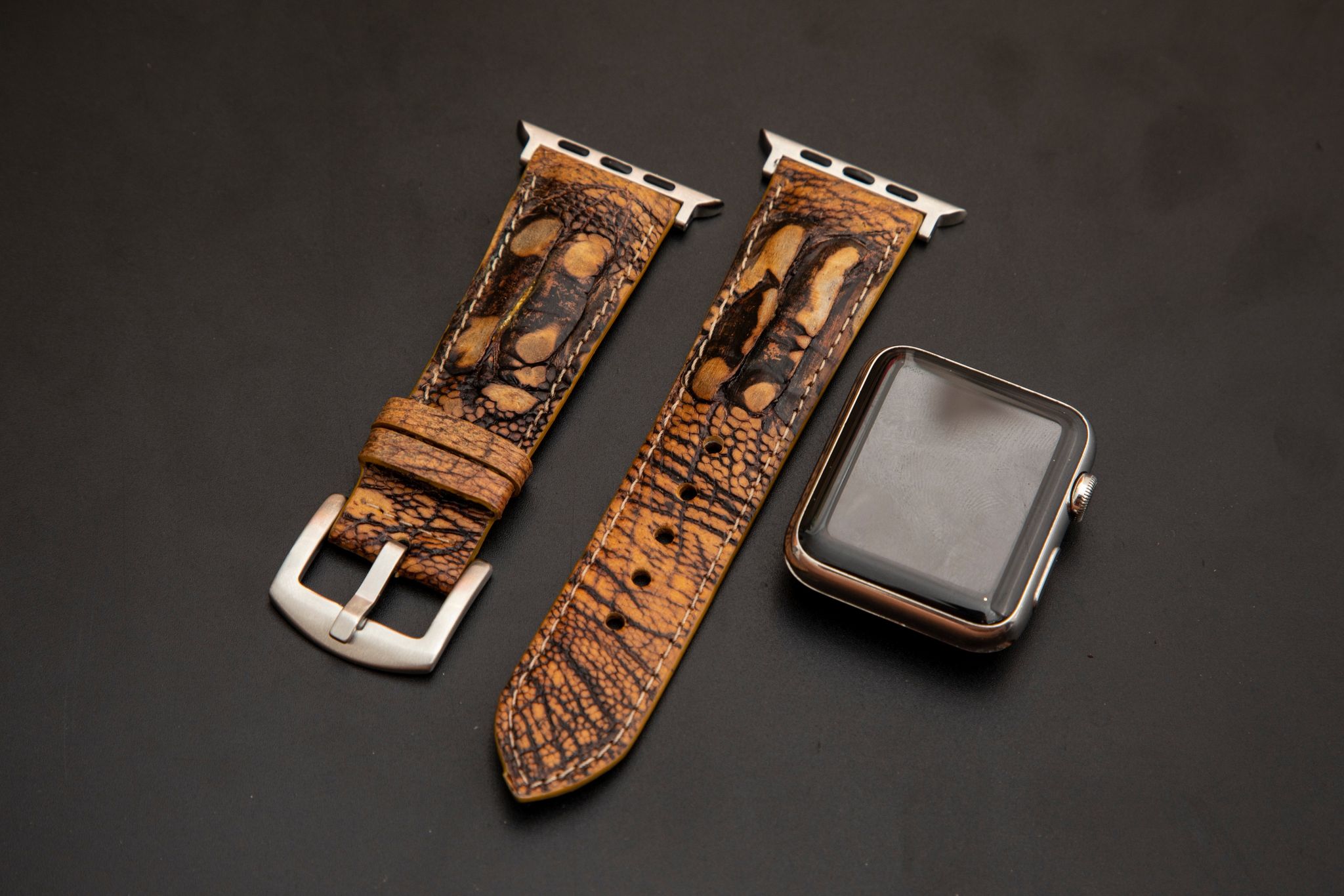 BROWN OSTRICH LEATHER STRAP