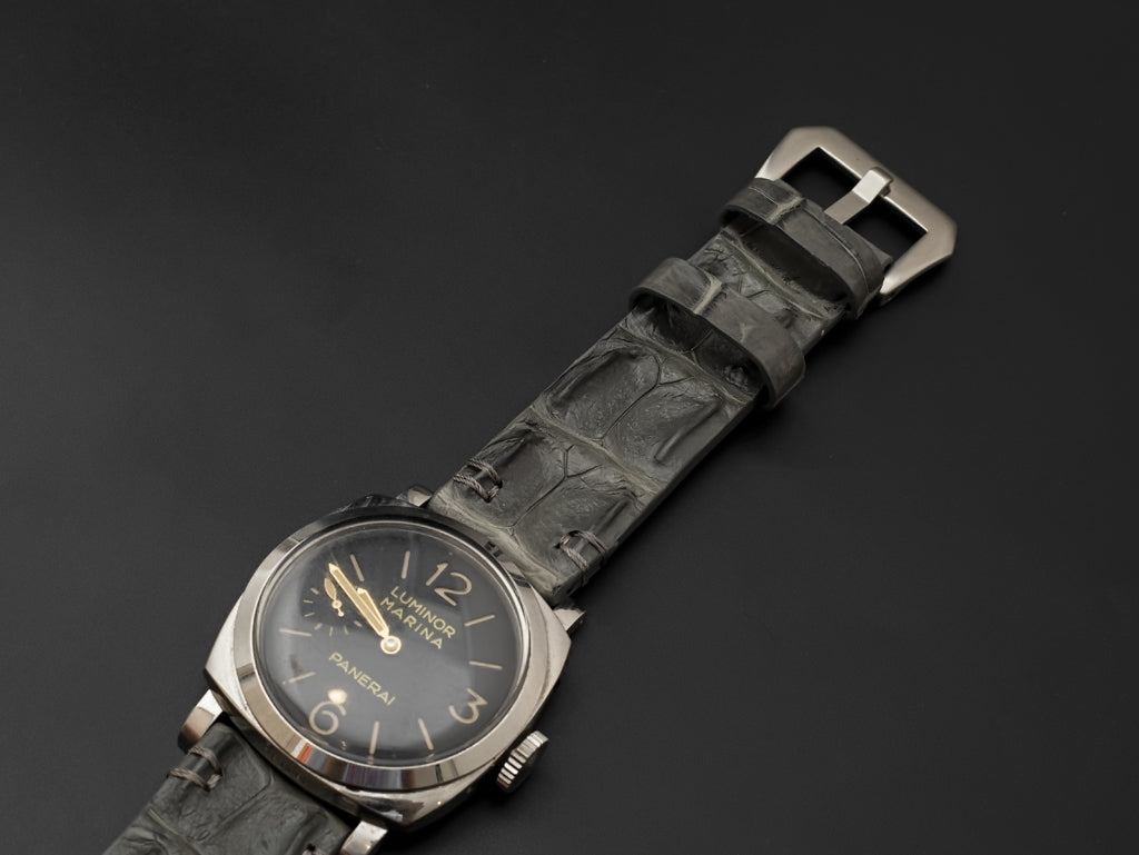 GREY CROCODILE HORNBACK LEATHER STRAP