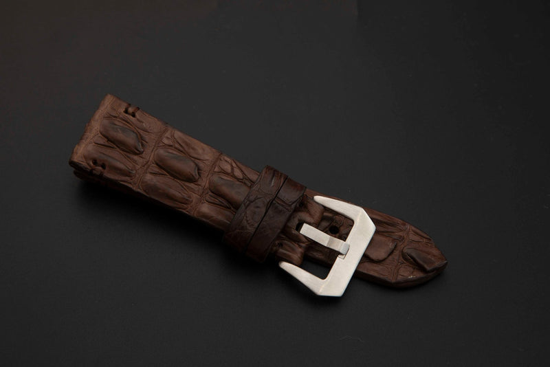 BROWN CROCODILE HORNBACK LEATHER STRAP