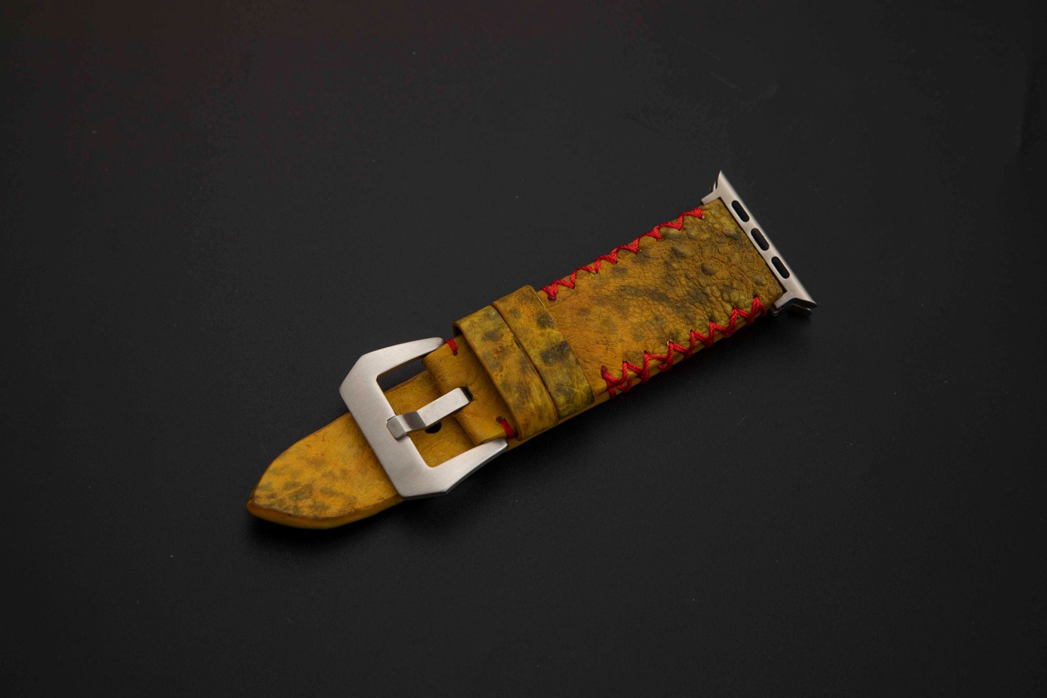 YELLOW TOAD LEATHER STRAP