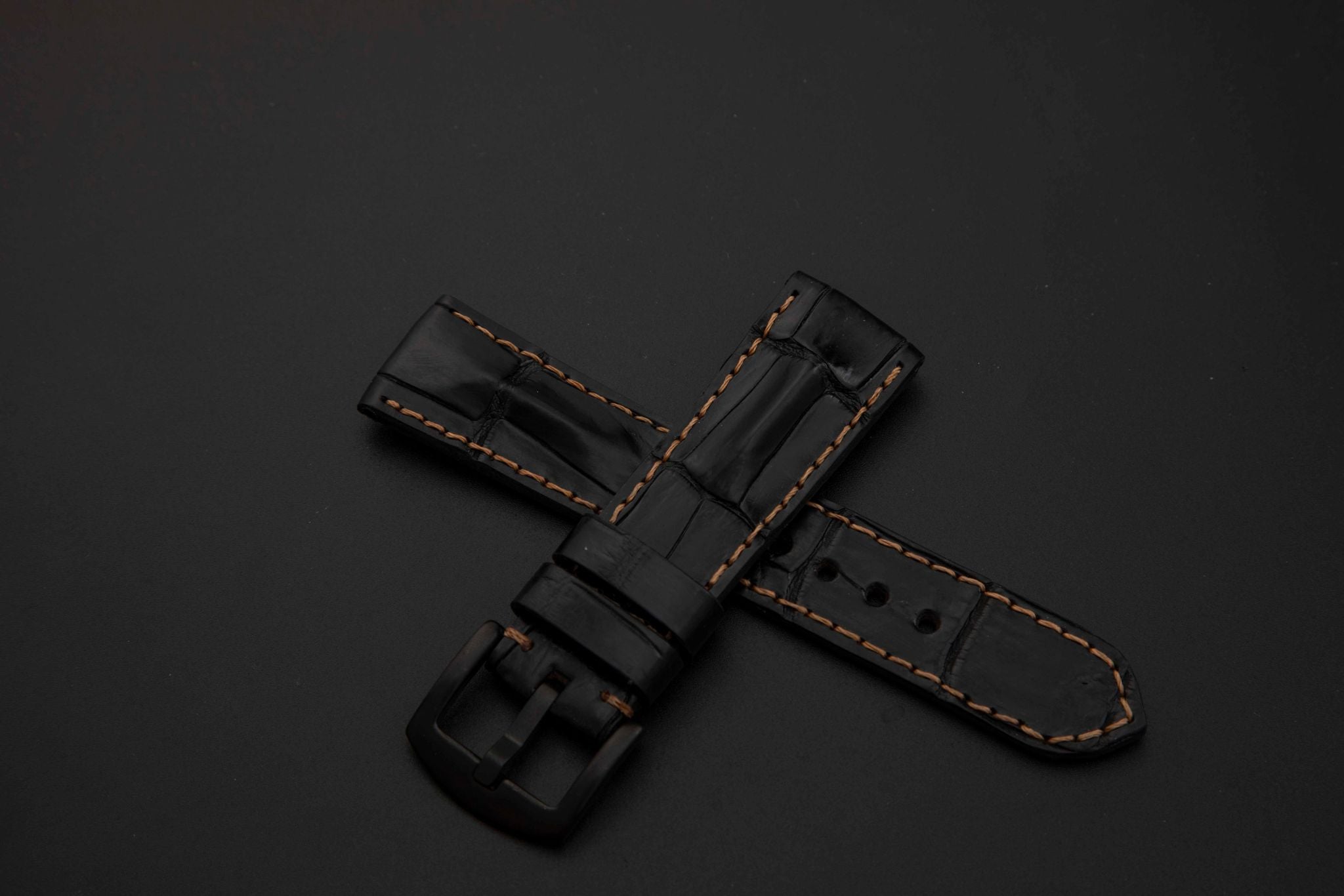 BLACK CROCODILE HORNBACK LEATHER STRAP