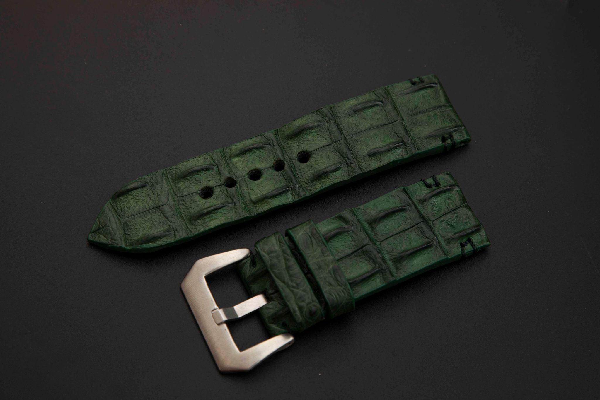 GREEN CROCODILE HORNBACK LEATHER STRAP
