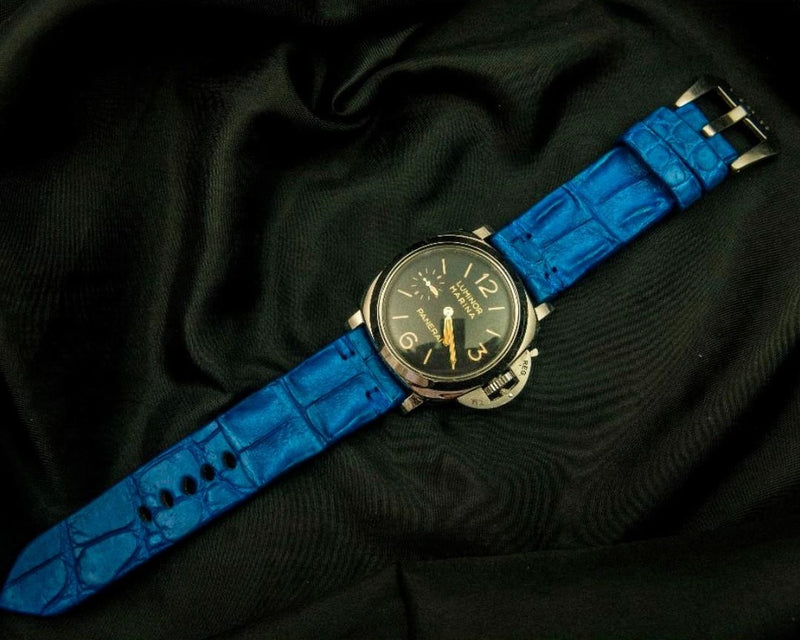 BLUE CROCODILE HORNBACK LEATHER STRAP