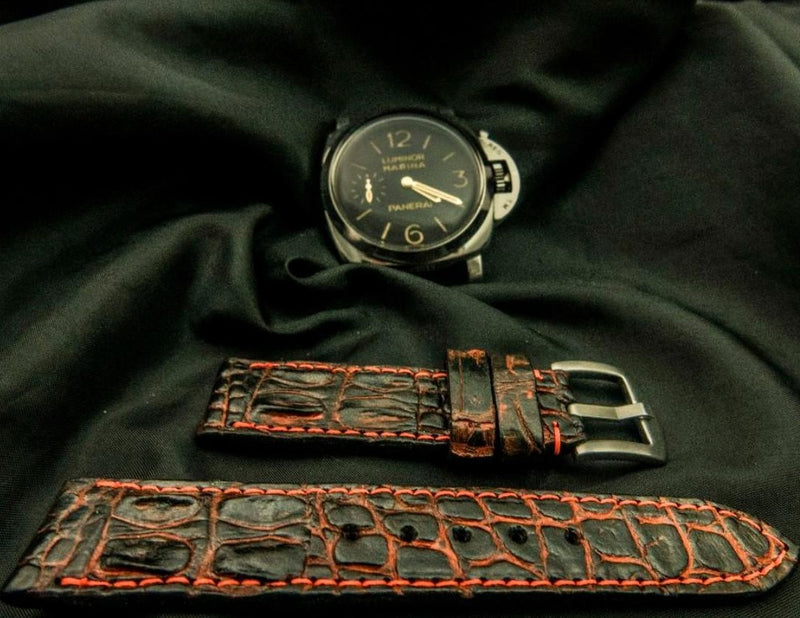 BLACK&RED CROCODILE HORNBACK LEATHER STRAP