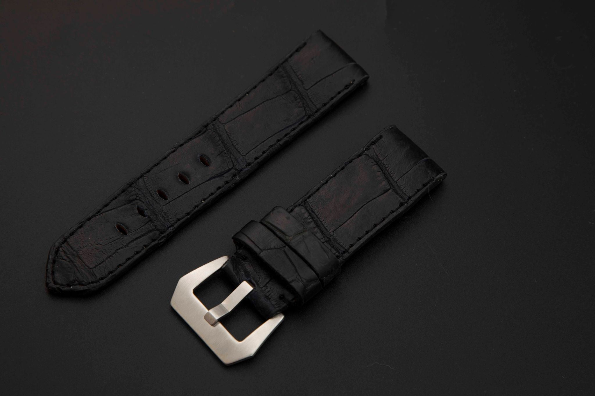 BLACK CROCODILE BELLY LEATHER STRAP - Lac Crado 
