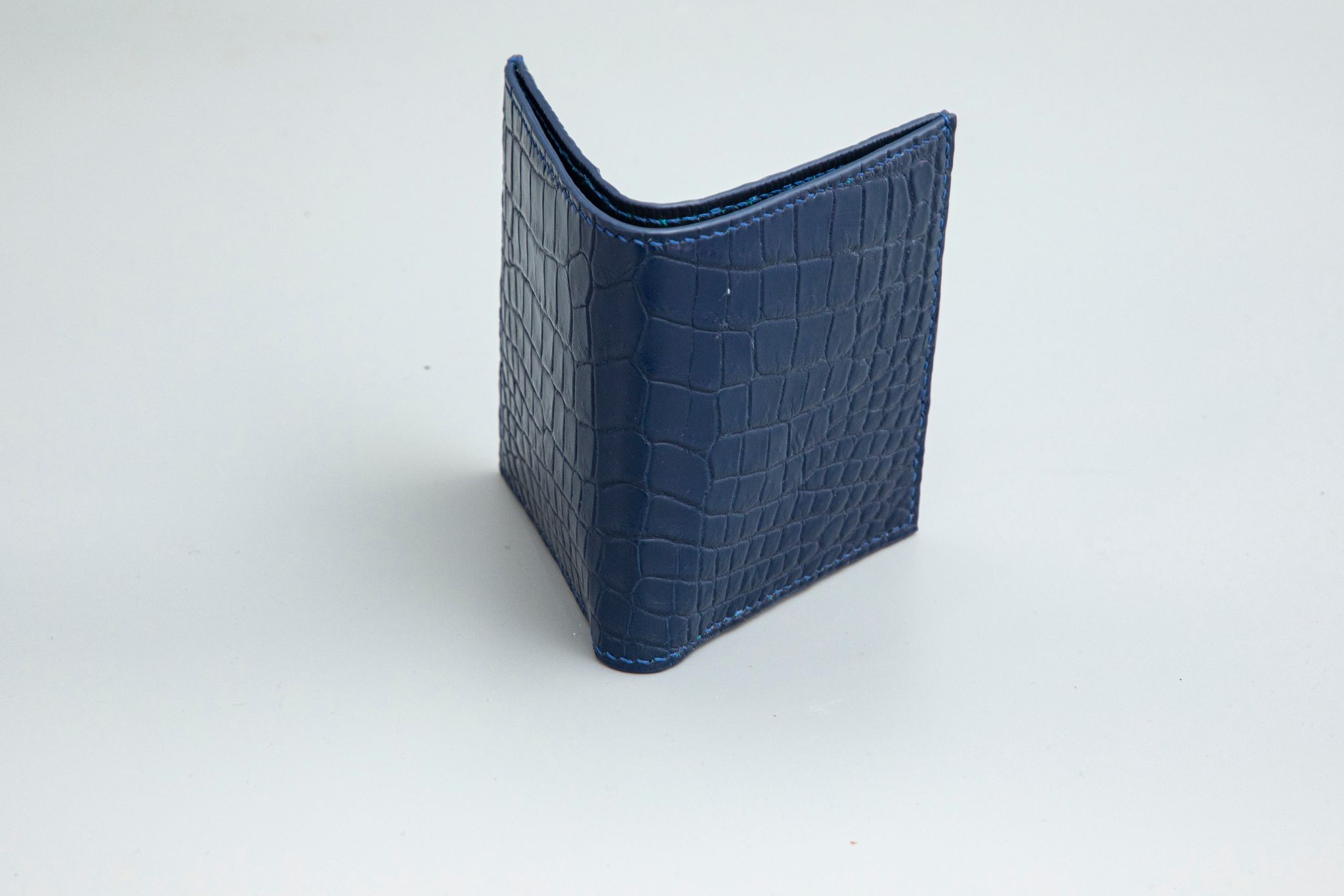 BLUE CROCODILE LEATHER WALLET