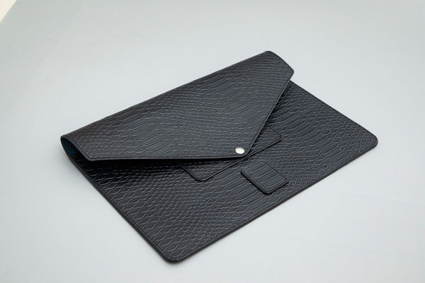 BLACK HANDMADE GENUINE CALF LAPTOP SLEEVE