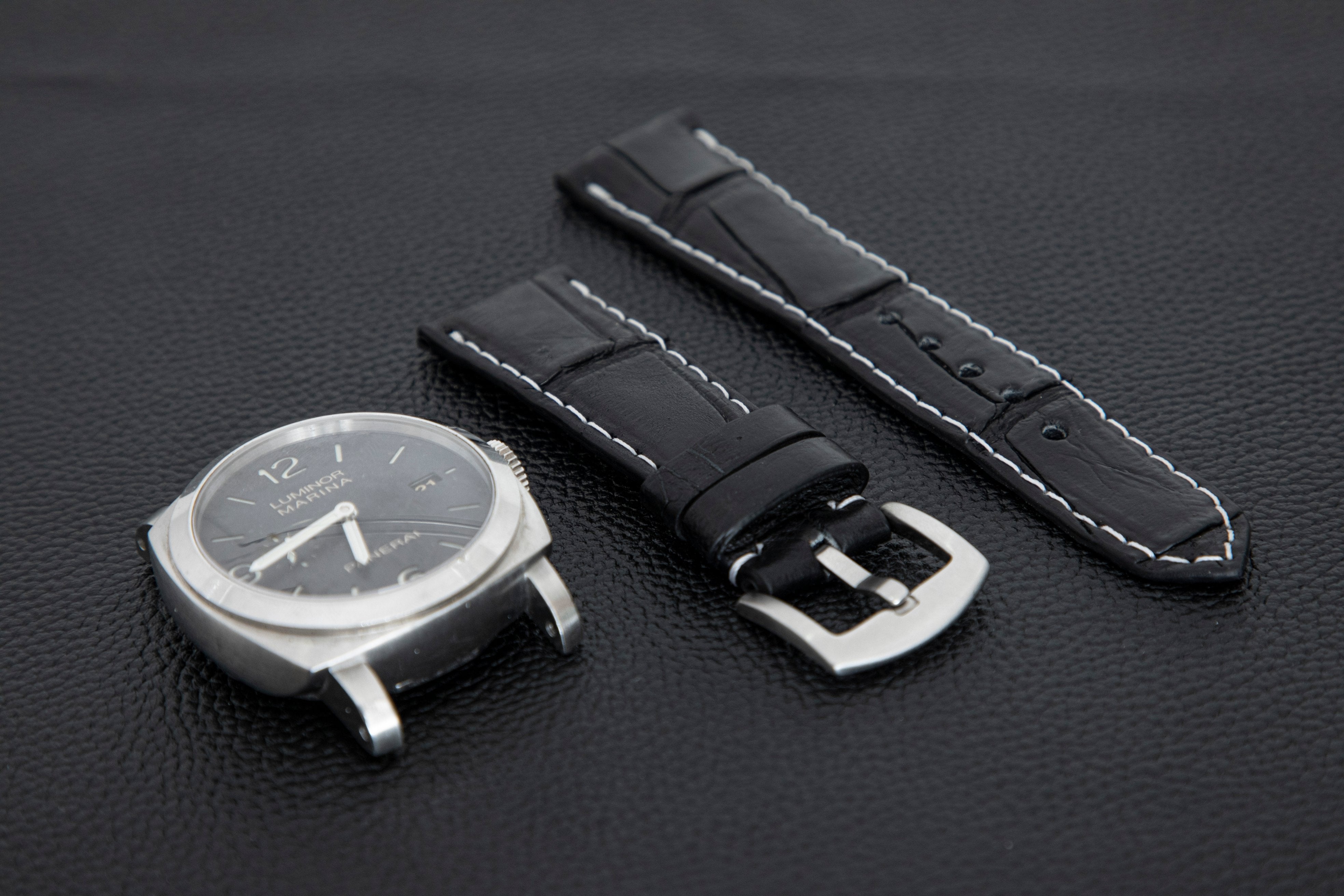 BLACK CROCODILE BELLY LEATHER STRAP - Lac Crado 