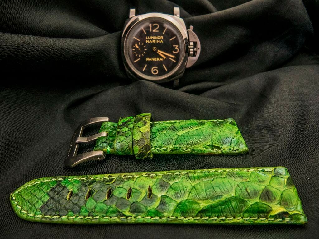 GREEN PYTHON LEATHER STRAP - Lac Crado 