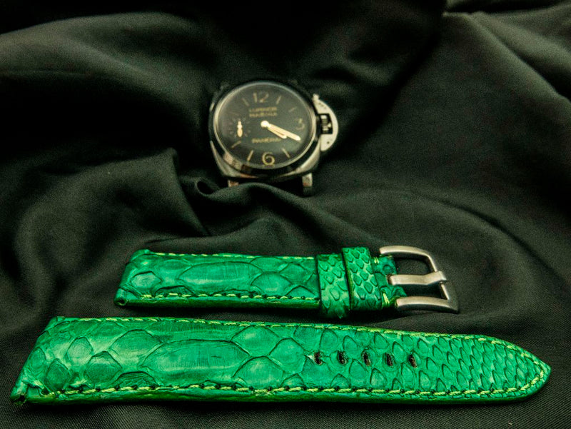 GREEN PYTHON LEATHER STRAP - Lac Crado 