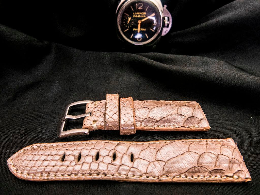 PINK PYTHON LEATHER STRAP - Lac Crado 