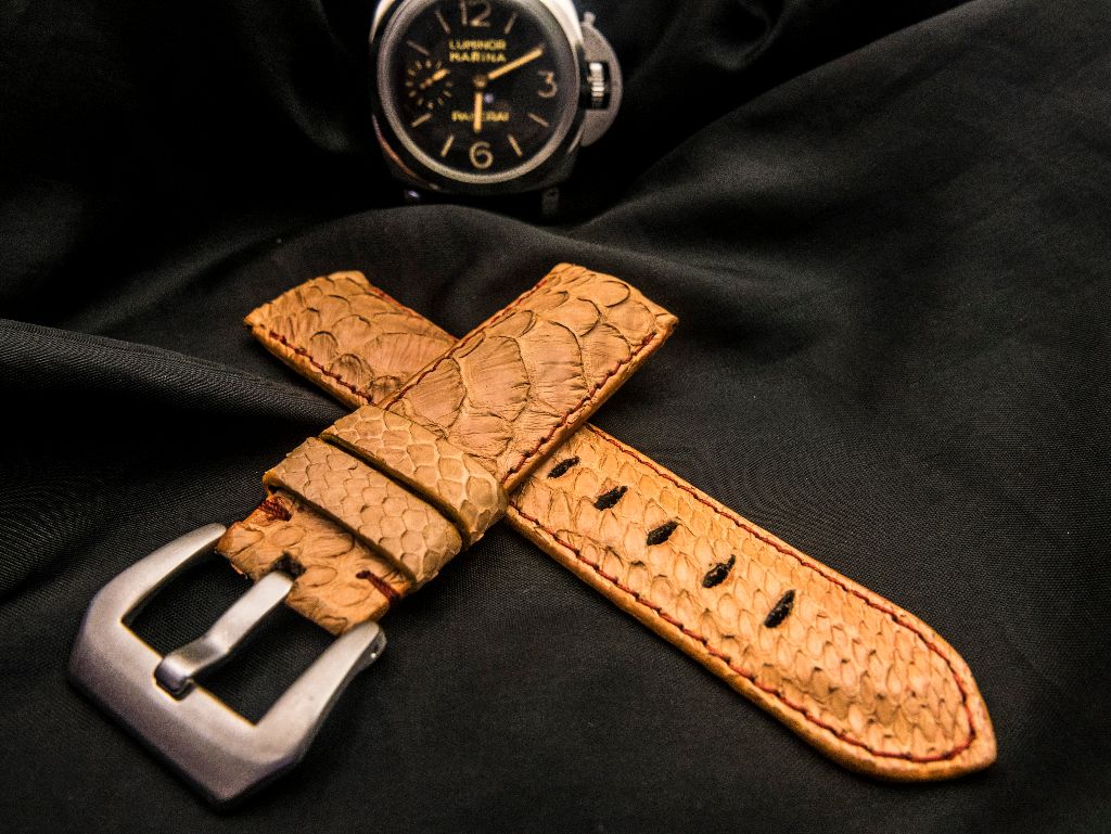 ORANGE PYTHON LEATHER STRAP - Lac Crado 