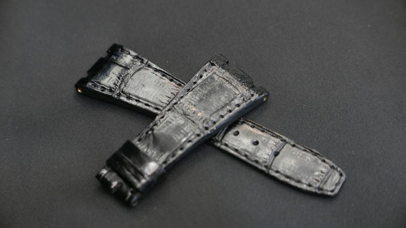 BLACK CROCODILE BELLY LEATHER STRAP