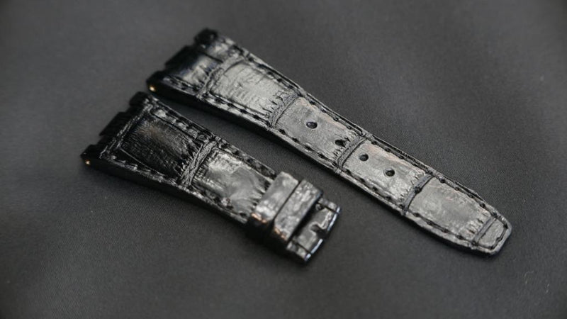 BLACK CROCODILE BELLY LEATHER STRAP