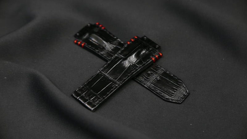 BLACK CROCODILE HORNBACK LEATHER STRAP