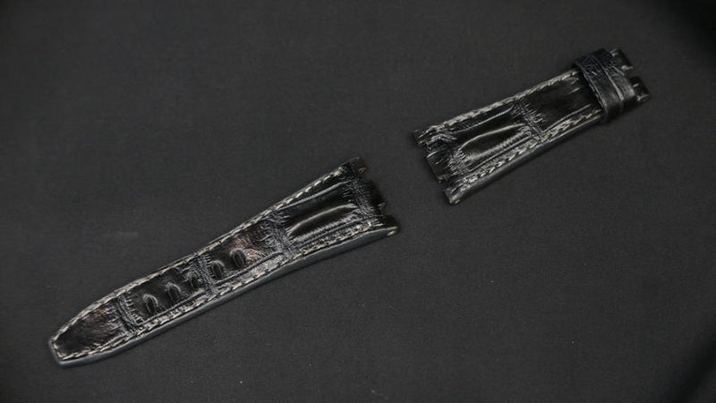 DARK GREY CROCODILE HORNBACK LEATHER STRAP - Lac Crado 