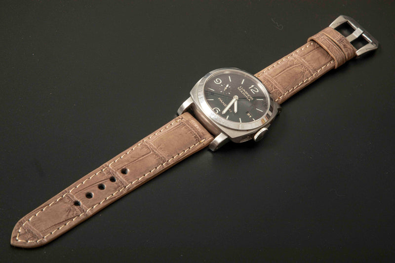BEIGE CROCODILE BELLY LEATHER STRAP