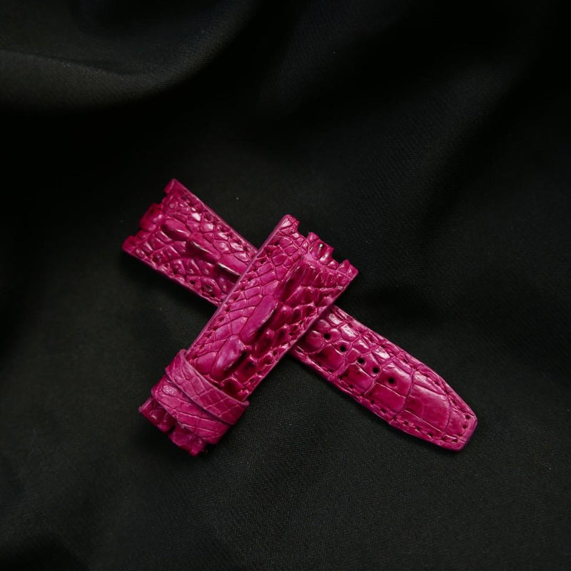 PINK CROCODILE HORNBACK LEATHER STRAP
